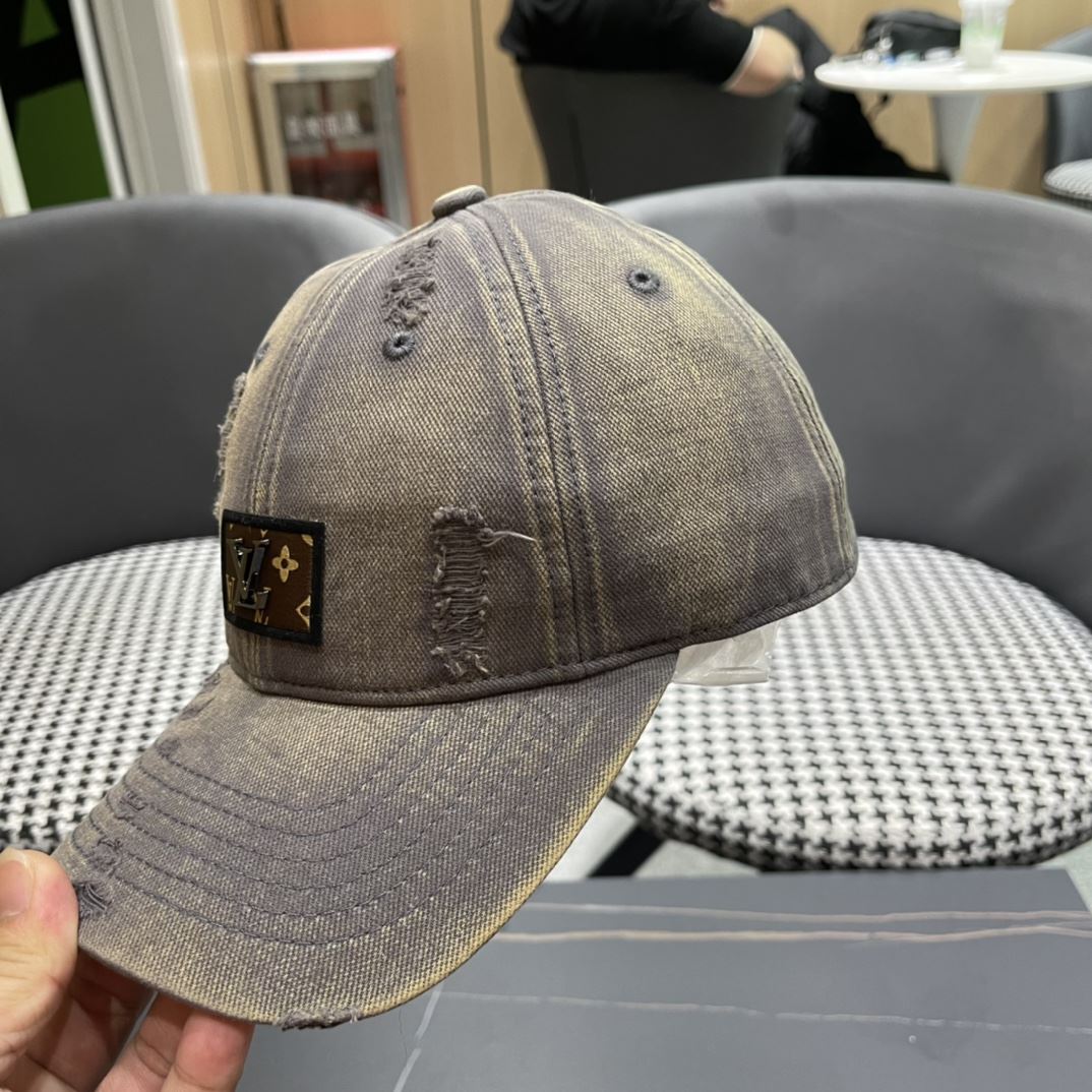 Louis Vuitton Caps